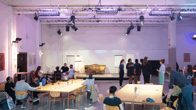 Hidden Futures. Work – Click and Crowds